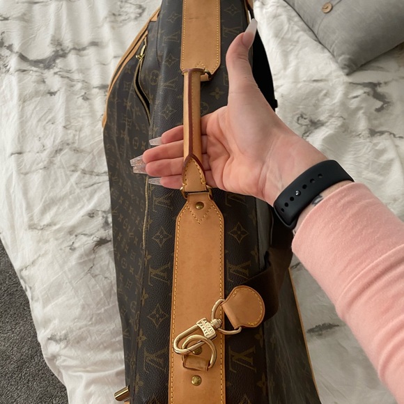 louis vuitton garment bag 3 hangers - Picture 5 of 8